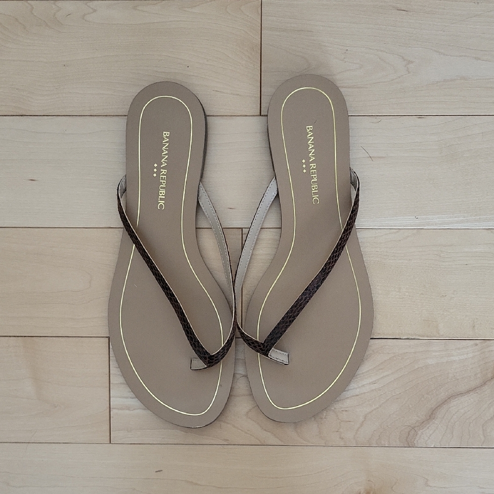 Banana Republic Factoery Women's Thong Sandals, Size 8